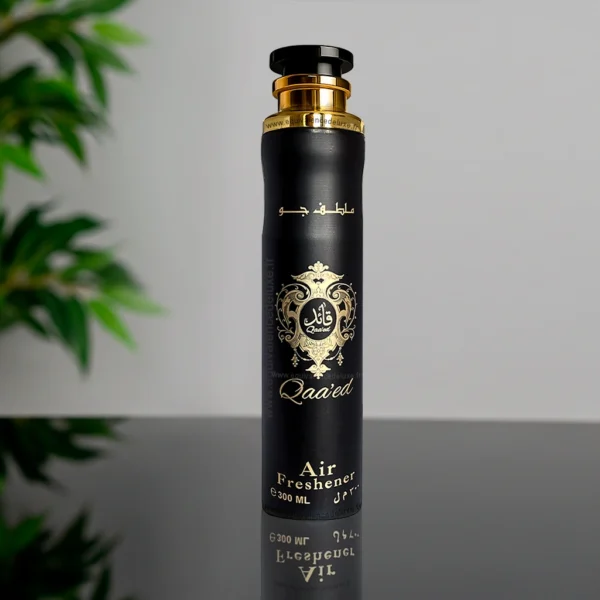 Spray d'ambiance lattafa Qaa’ed 300 ml – spray maison oriental au musc, vanille et épices