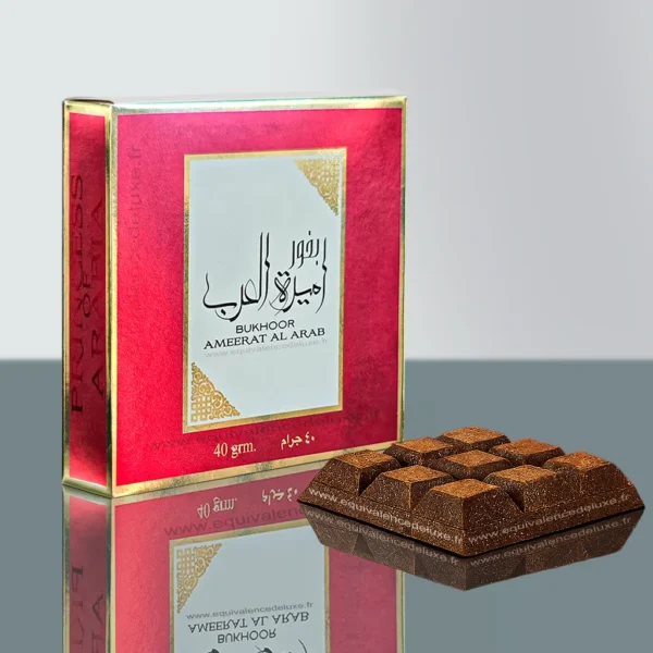 Bakhoor Ameerat Al Arab 40g dans son emballage doré – Encens oriental haut de gamme
