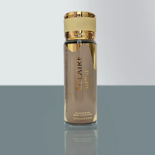 Parfum Femme 70 Brume Éclaire Lattafa dans un décor caramel gourmand