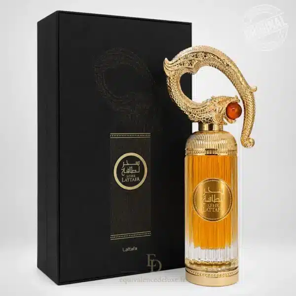 Flacon Sehr Lattafa 100 ml doré dans un décor oriental beige