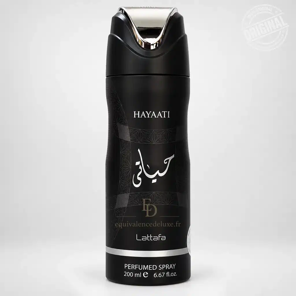 Hayaati – Lattafa – Spray Parfumé Homme 200 ml 1 Aérosol Hayaati Lattafa Perfumed Spray 200 ml, flacon noir avec motifs géométriques discrets, inscriptions blanches et capuchon noir et argenté.